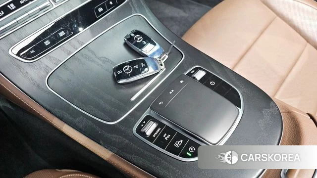 Mercedes-Benz E-Class W213 id 5021766 из Кореи 7