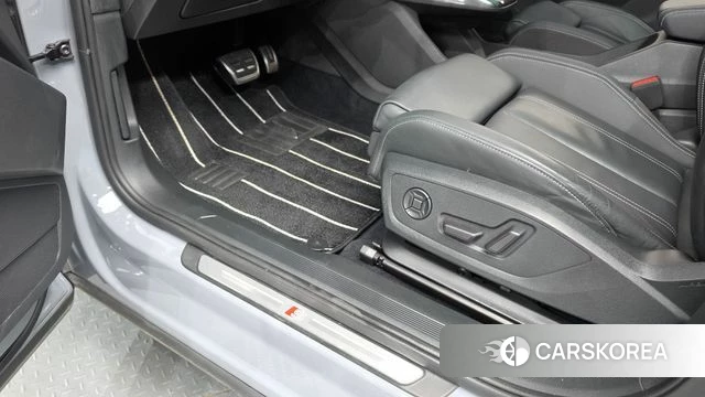 Audi Q4 e-Tron (F4) id 5021516 из Кореи 7