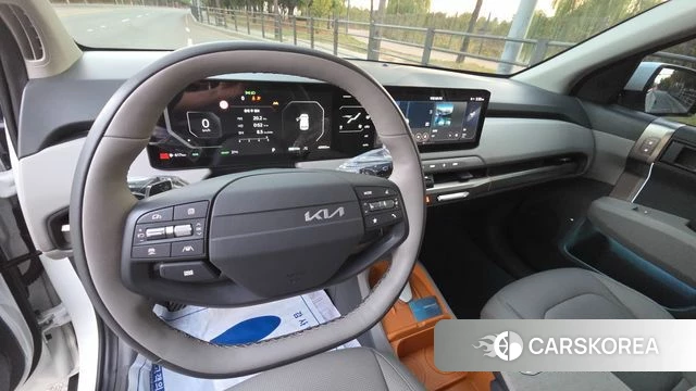 Kia EV3 id 4980386 из Кореи 7