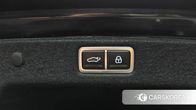 Hyundai Grandeur Hybrid (GN7) id 4757749 из Кореи 7