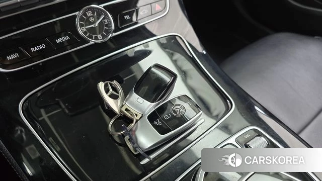 Mercedes-Benz E-Class W213 id 5023832 из Кореи 7