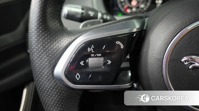 Jaguar XE id 4992603 из Кореи 7