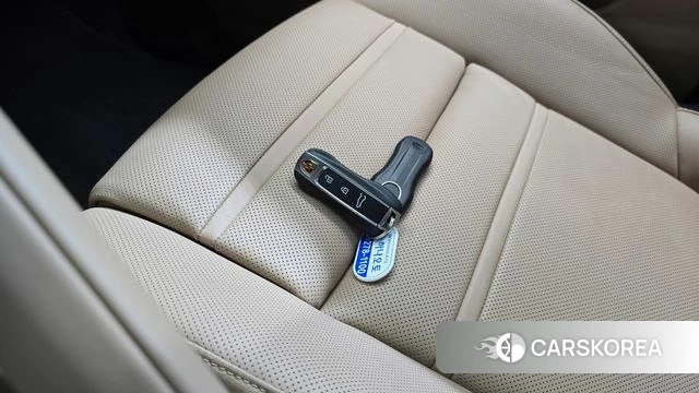 Porsche Cayenne (PO536) id 4748994 из Кореи 7