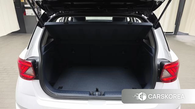 Hyundai Venue id 4928054 из Кореи 7
