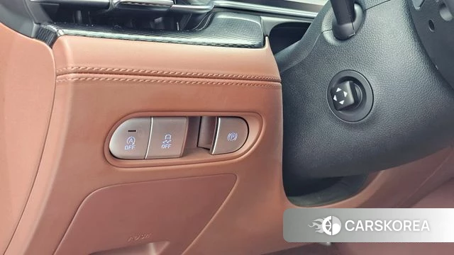 Genesis G90 (RS4) id 4928869 из Кореи 7