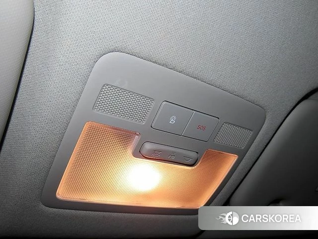 Hyundai Venue id 5053699 из Кореи 7