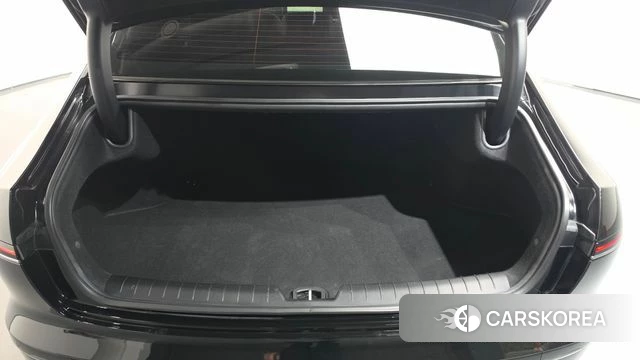 Hyundai Grandeur (GN7) id 5039846 из Кореи 7