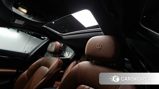 Maserati Ghibli id 3965590 из Кореи 7