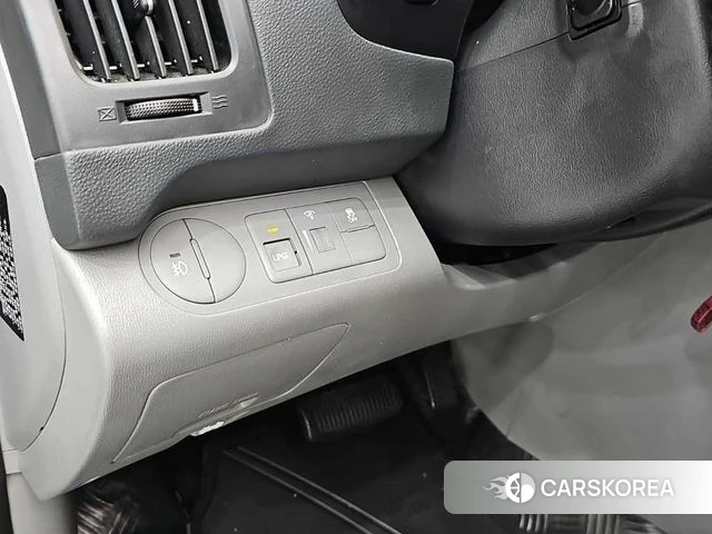 Hyundai The New Grand Starex id 4998563 из Кореи 7