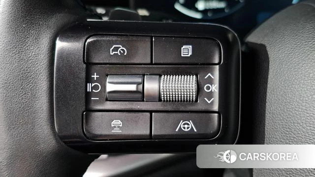 Hyundai Grandeur (GN7) id 5022098 из Кореи 7