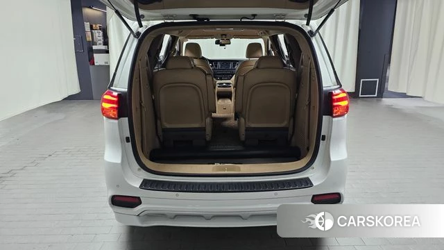 Kia The New Carnival id 4953026 из Кореи 7
