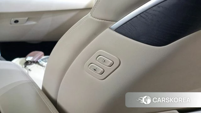 Genesis G90 id 4993279 из Кореи 7