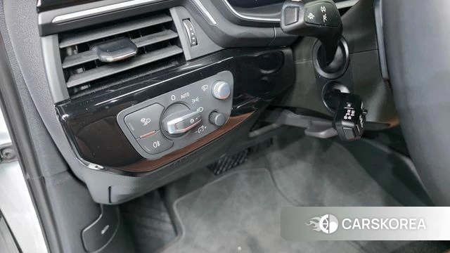 Audi A4 (B9) id 5003131 из Кореи 7
