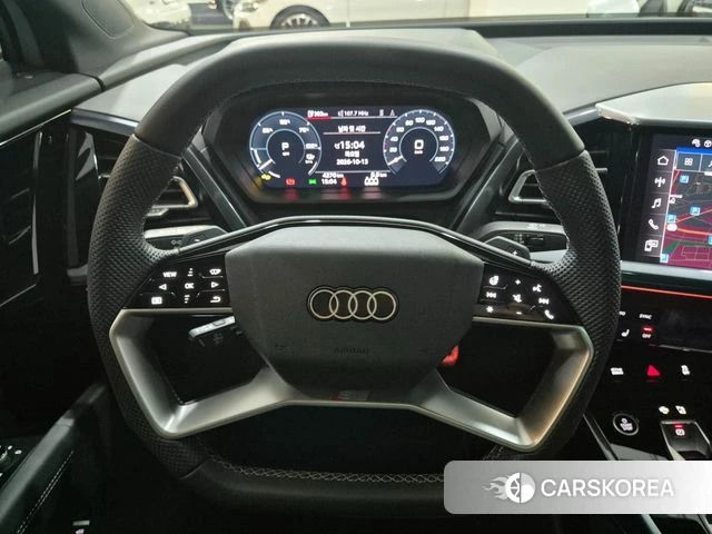 Audi Q4 e-Tron (F4) id 4979962 из Кореи 7