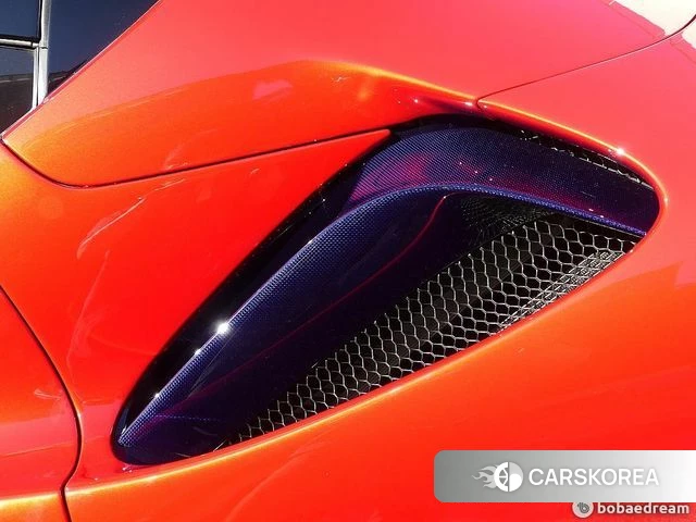 Ferrari SF90 Spider id 5021496 из Кореи 7