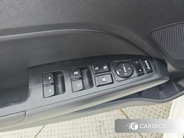 Hyundai The New Avante AD id 5042027 из Кореи 7