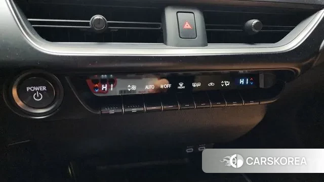 Lexus UX250h id 3624865 из Кореи 7