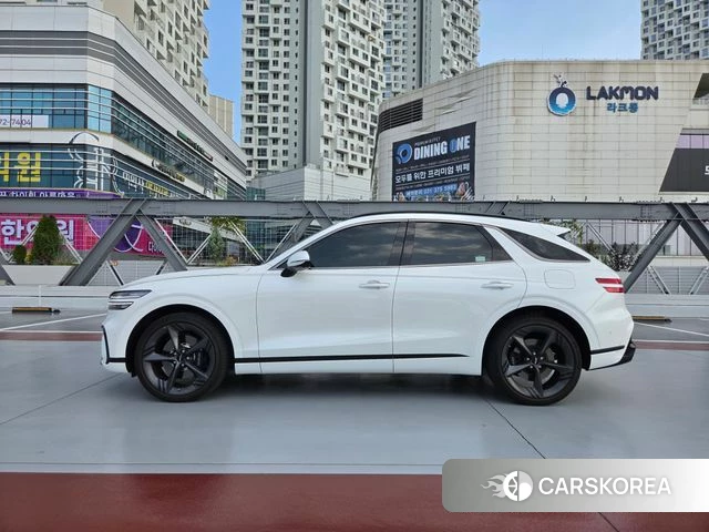 Genesis GV70 id 5001129 из Кореи 7