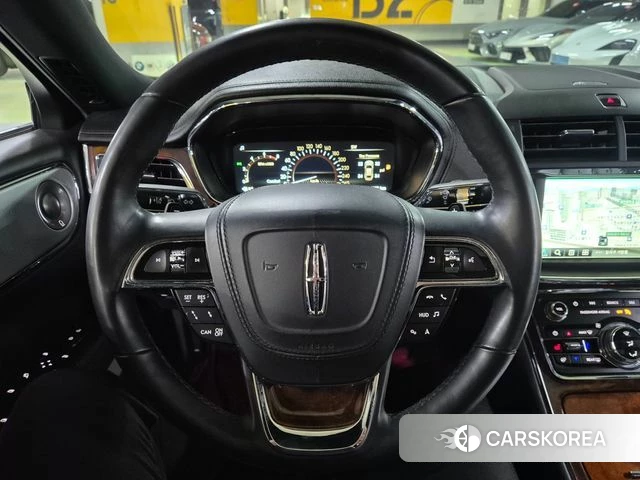 Lincoln Continental 10th Generation id 5041991 из Кореи 7