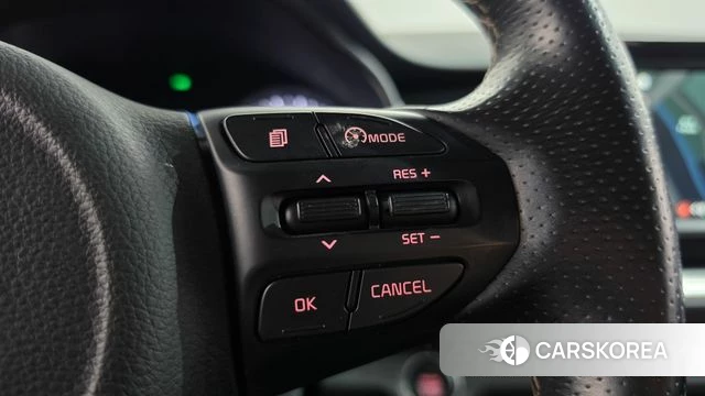 Kia Stonic id 5014029 из Кореи 7