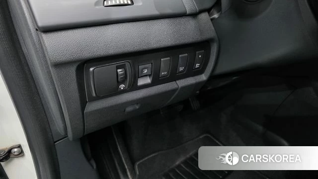 Renault Korea (Samsung) SM3 Z.E. id 5035980 из Кореи 7