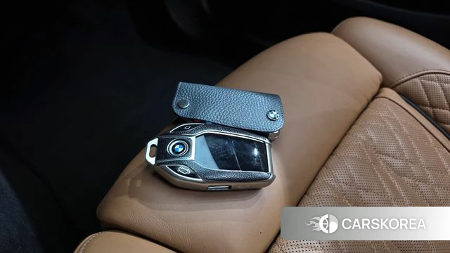 BMW 7 Series (G11) id 4998152 из Кореи 7
