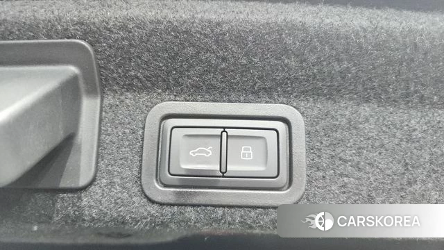 Audi A6 (C8) id 3940625 из Кореи 7