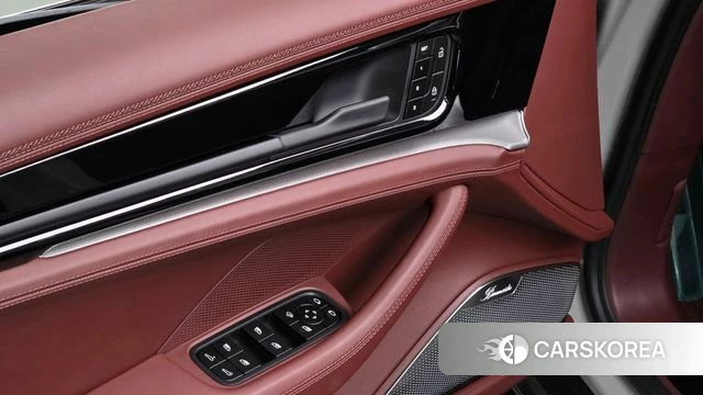 Porsche Panamera (976) id 4686472 из Кореи 7