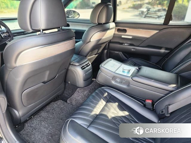 Genesis G90 (RS4) id 5002883 из Кореи 7