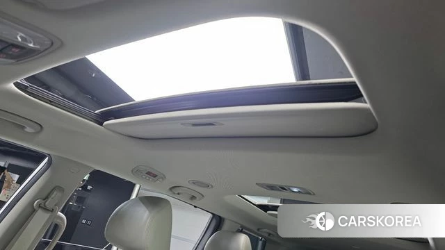 Kia The New Carnival id 5035610 из Кореи 7