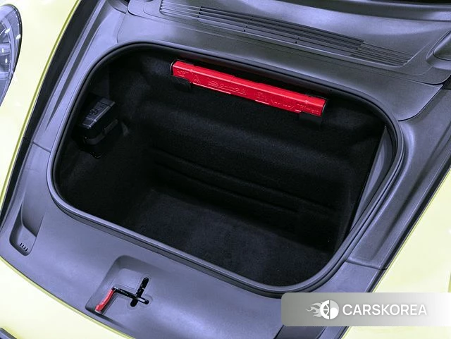 Porsche 911(992) id 4767406 из Кореи 7