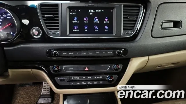 Kia The New Carnival id 2870622 из Кореи 7