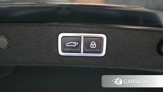 Hyundai Grandeur (GN7) id 4995342 из Кореи 7