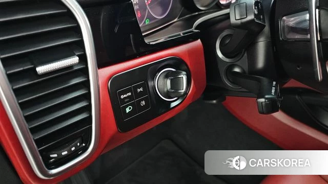 Porsche Cayenne (PO536) id 4585272 из Кореи 8