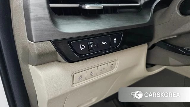Kia Carnival 4th generation id 4905116 из Кореи 7