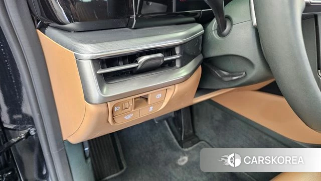 Hyundai Grandeur (GN7) id 5026878 из Кореи 7