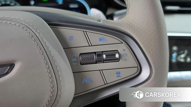 Genesis Electrified GV70 id 4792923 из Кореи 7