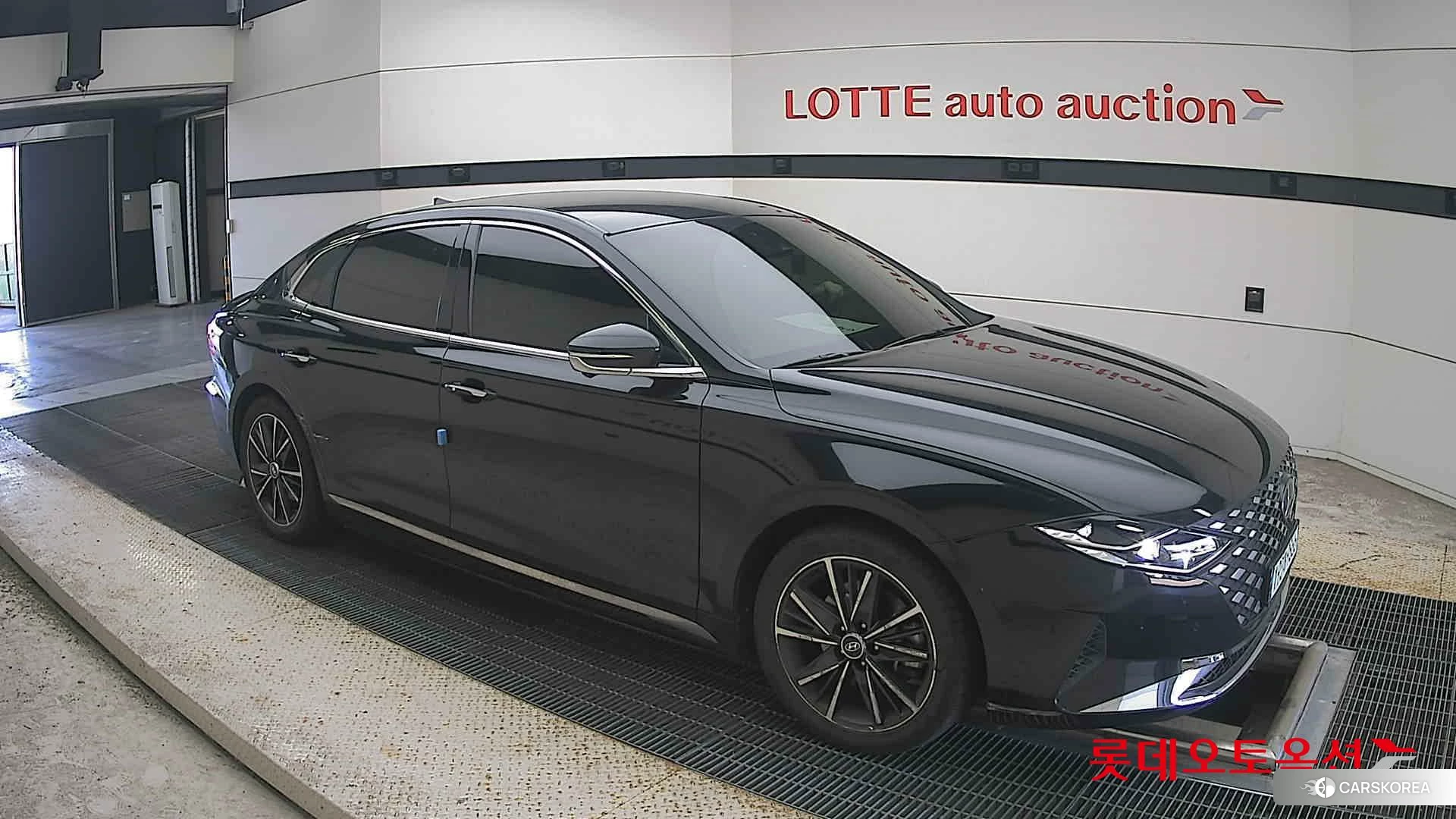 Hyundai Grandeur id 4990001 из Кореи 7
