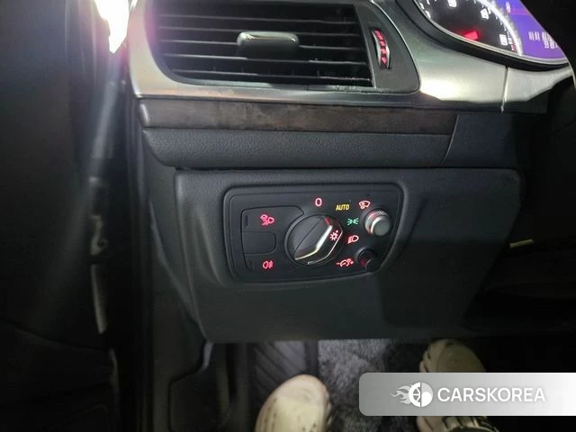 Audi New A6 id 4978144 из Кореи 7
