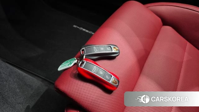Porsche Panamera (976) id 4990453 из Кореи 7