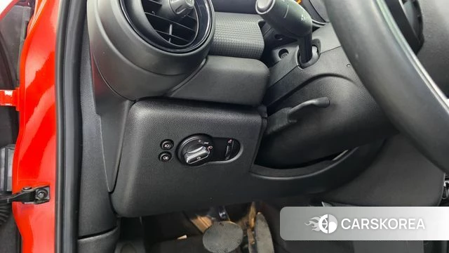 Mini Cooper D id 4998575 из Кореи 7
