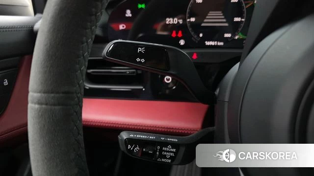 Porsche Taycan id 4965570 из Кореи 7