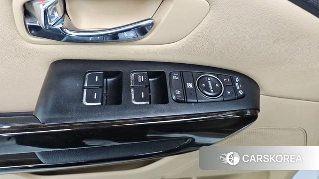 Kia The New Carnival id 5018972 из Кореи 7