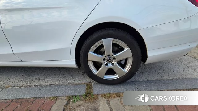 Mercedes-Benz C-Class W205 id 5029531 из Кореи 7