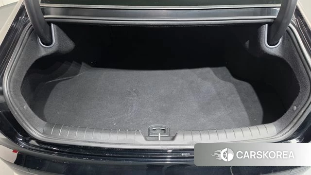 Hyundai Grandeur (GN7) id 5011761 из Кореи 7