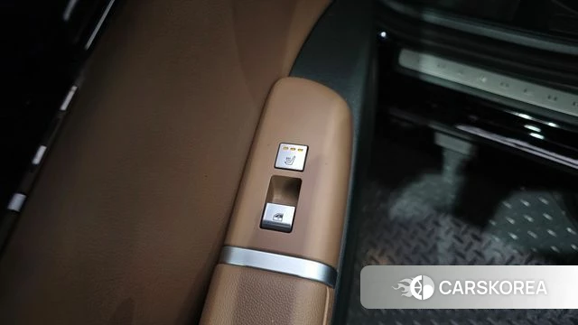 Hyundai Grandeur Hybrid (GN7) id 4991196 из Кореи 7
