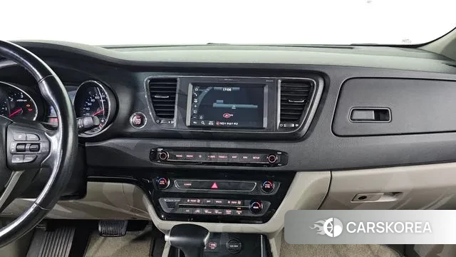 Kia The New Carnival id 3641238 из Кореи 7