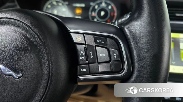 Jaguar E-PACE id 4508057 из Кореи 7