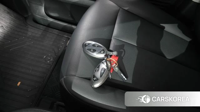 Hyundai Staria id 4715098 из Кореи 7