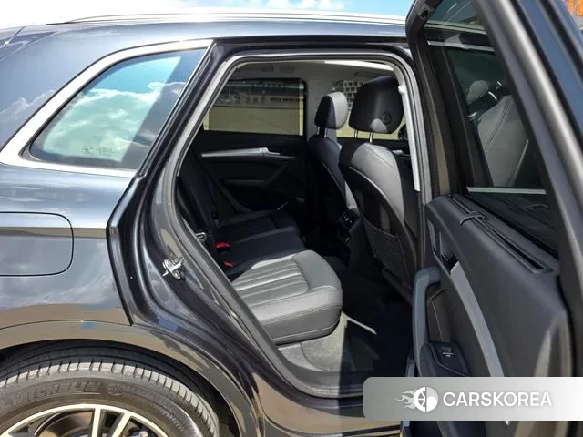 Audi Q5 (FY) id 3752501 из Кореи 7